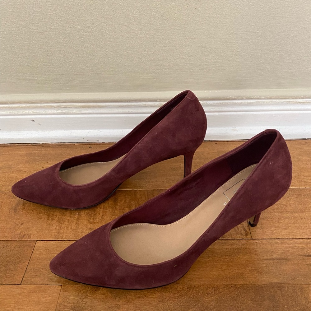 Gap burgundy red work heels suede